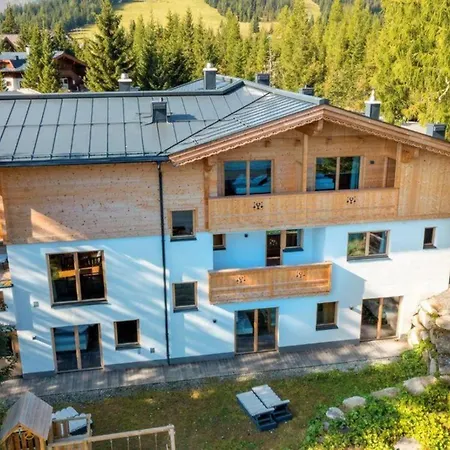 Дом отдыха Zillertal Arena 1